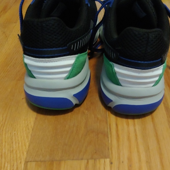PUMA mens future runner sneakers size 11 - Picture 3 of 6